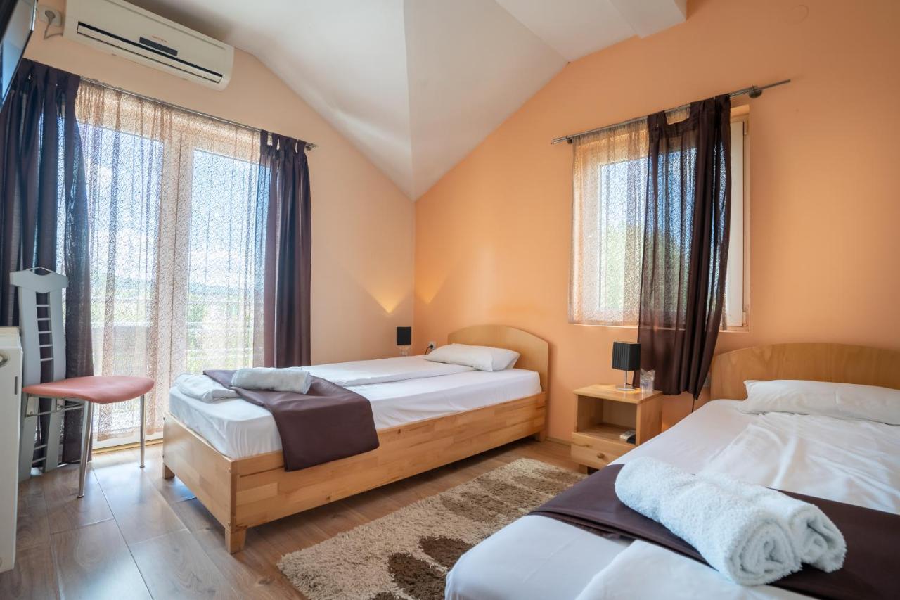 Garni Hotel Mali Predah Knjazevac Екстериор снимка